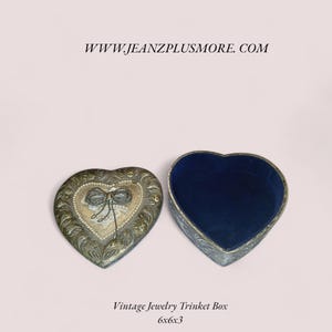 Vintage Heart Shaped Jewelry Trinket Box