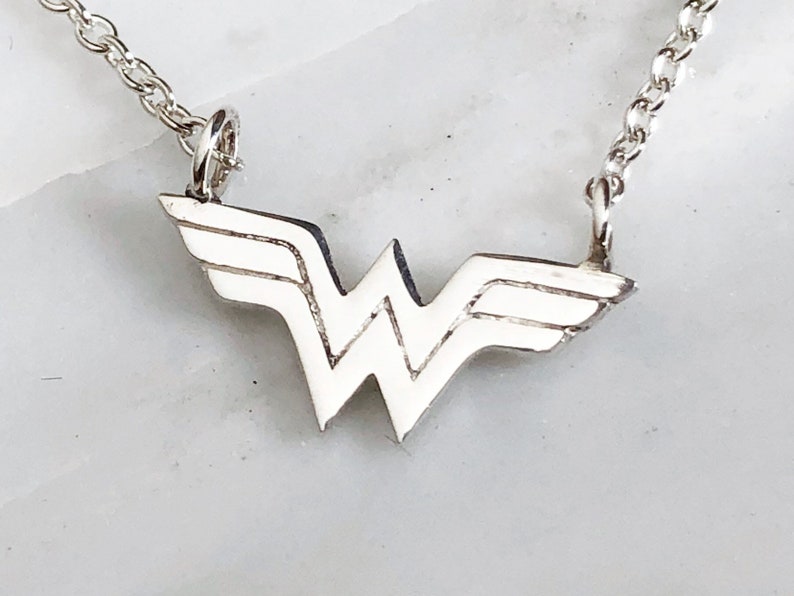 Sterling Silver Wonder Woman Necklace Comic Book Hero Jewelry Comic Book Necklace Superhero Necklace Wonder Woman Necklace Wonder Woman
