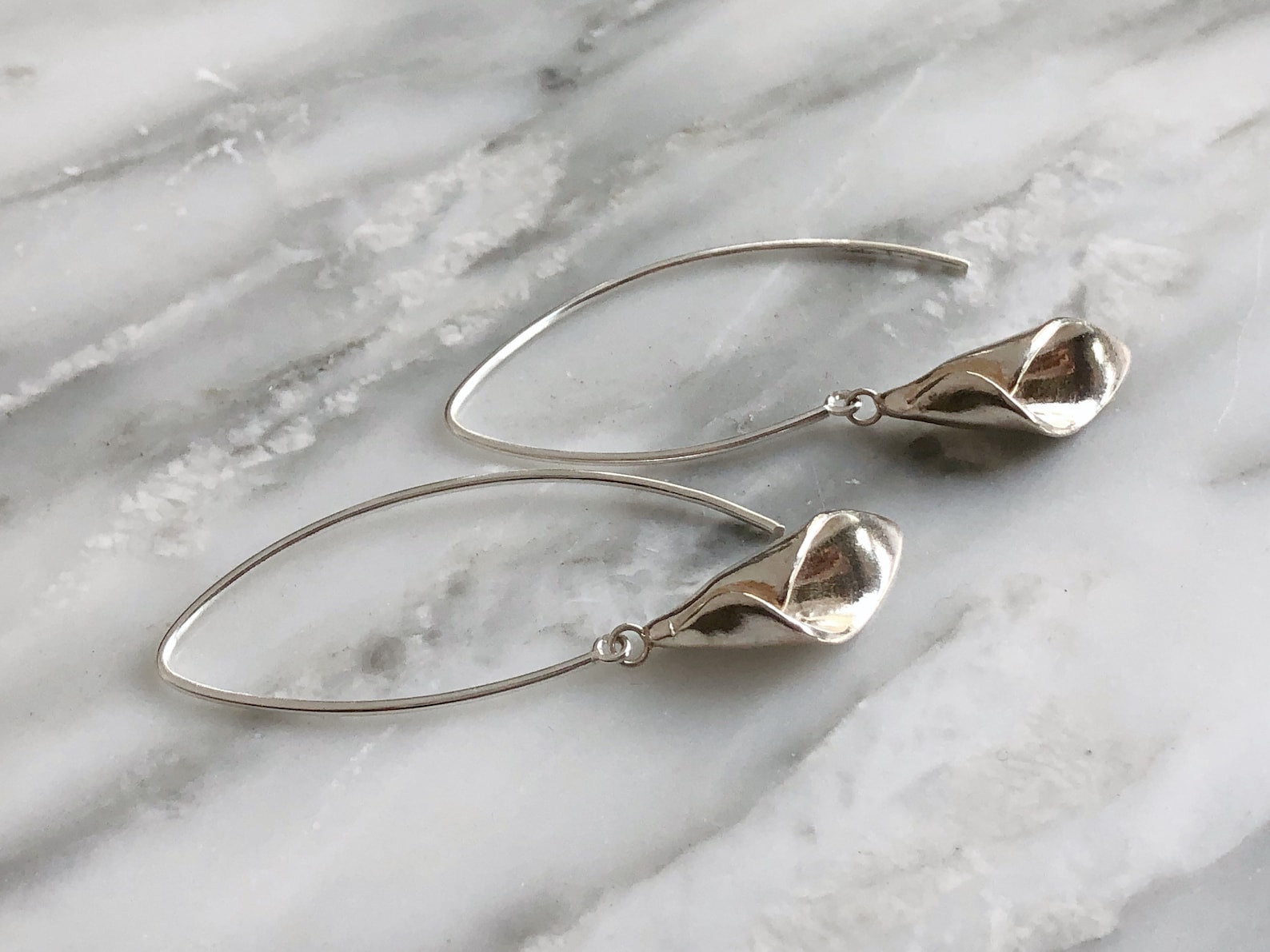 Silver Calla Sterling Silver Calla Lily Drop Earrings Flower Wedding | Etsy