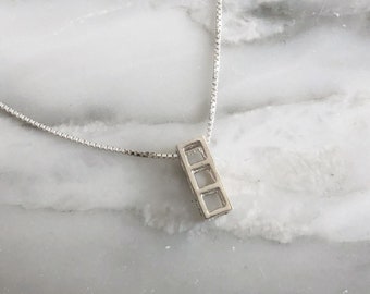 Sterling Silver Three Cube Necklace, Square Minimal Necklace, 3D Cube Pendant, Small Cube Necklace, Geometric Pendant, Stacking Cube Pendant