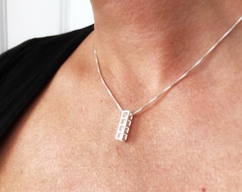 Four Cube Stacking Cube Necklace Sterling Silver Contemporary Necklace 3D Cube Small Cube Necklace Geometric Pendant Minimal Necklace