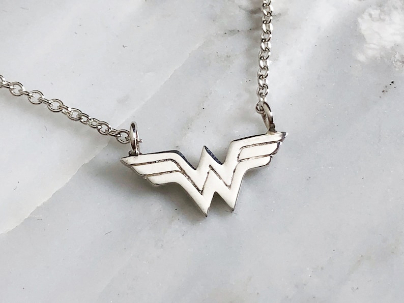 Sterling Silver Wonder Woman Necklace Comic Book Hero Jewelry Comic Book Necklace Superhero Necklace Wonder Woman Necklace Wonder Woman