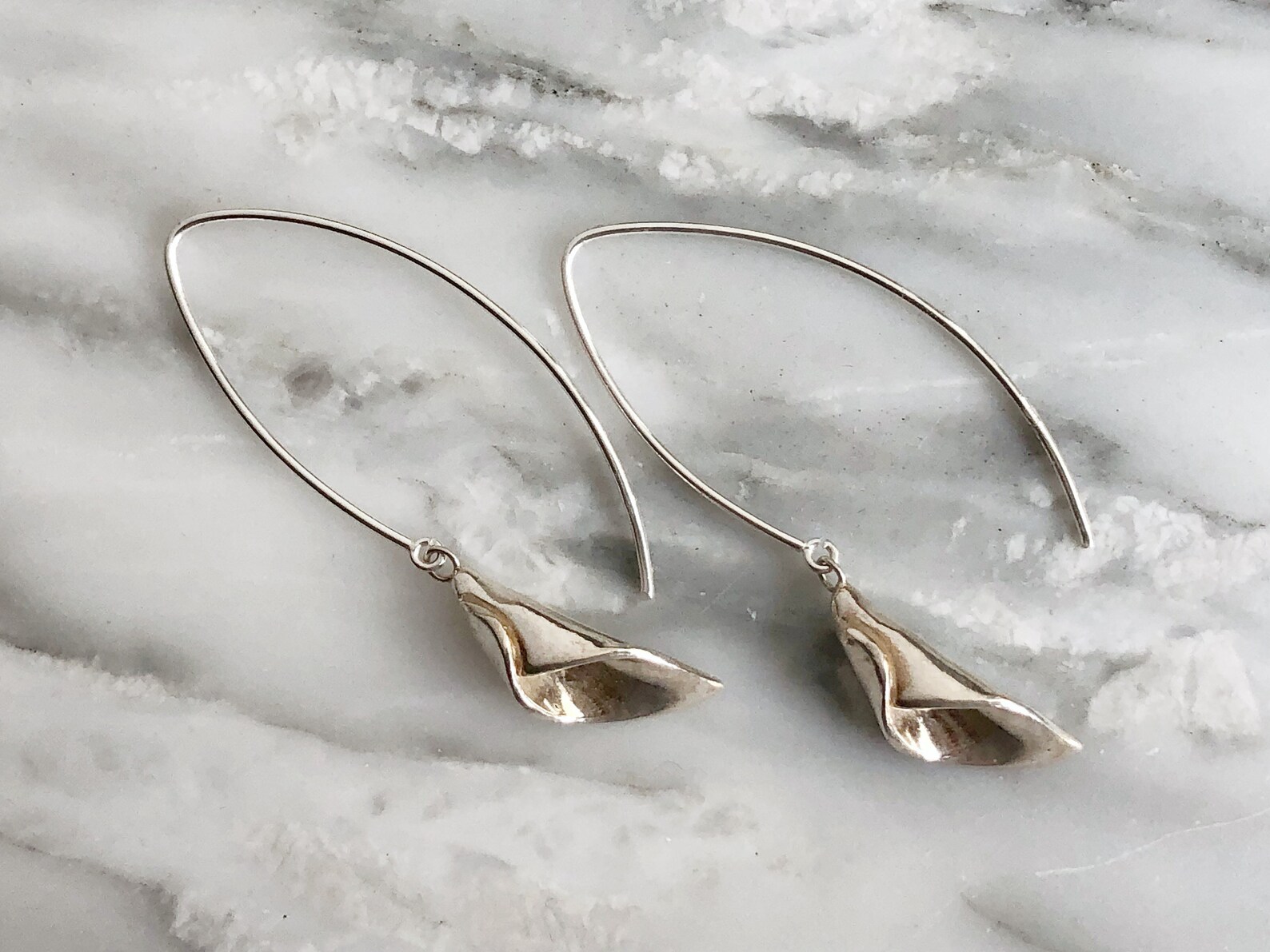 Silver Calla Sterling Silver Calla Lily Drop Earrings Flower Wedding | Etsy