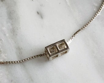 Two Stacking Cube Necklace, Sterling Silver Minimal Necklace, 3D Cube Pendant, Small Cube Necklace, Geometric Pendant, Stacking Cube Pendant