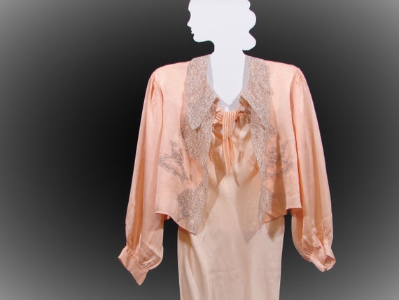 Silk and Lace Vintage Bed Jacket Circa 1920's / 19
