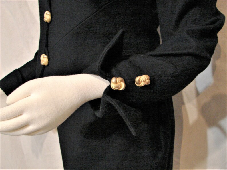 Stunning Black Cashmere Blend Wool Suit by Carlisle Small Circa 1990/'s