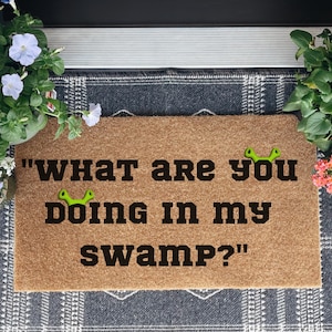 Que faites-vous dans mon paillasson Swamp : tapis de bienvenue amusant en fibre de coco
