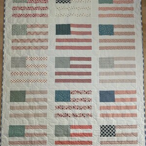 Americana throw quilt