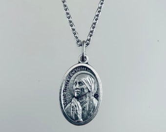 Saint Teresa of Calcutta Mother Teresa Medal Necklace