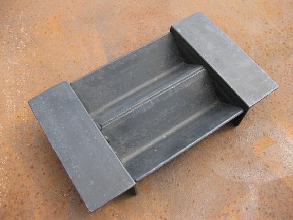 Copper Ingot Locked in a Cast Iron Mold : r/Metalfoundry