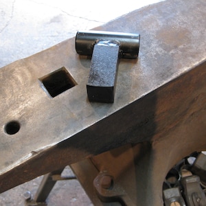 Blacksmith anvil bottom fuller hardy tool