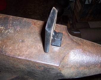 Blacksmith anvil hot cut hardy tool