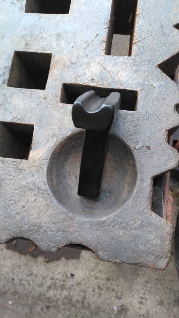 Blacksmith Anvil Bottom Swage Hardy Tool - Etsy