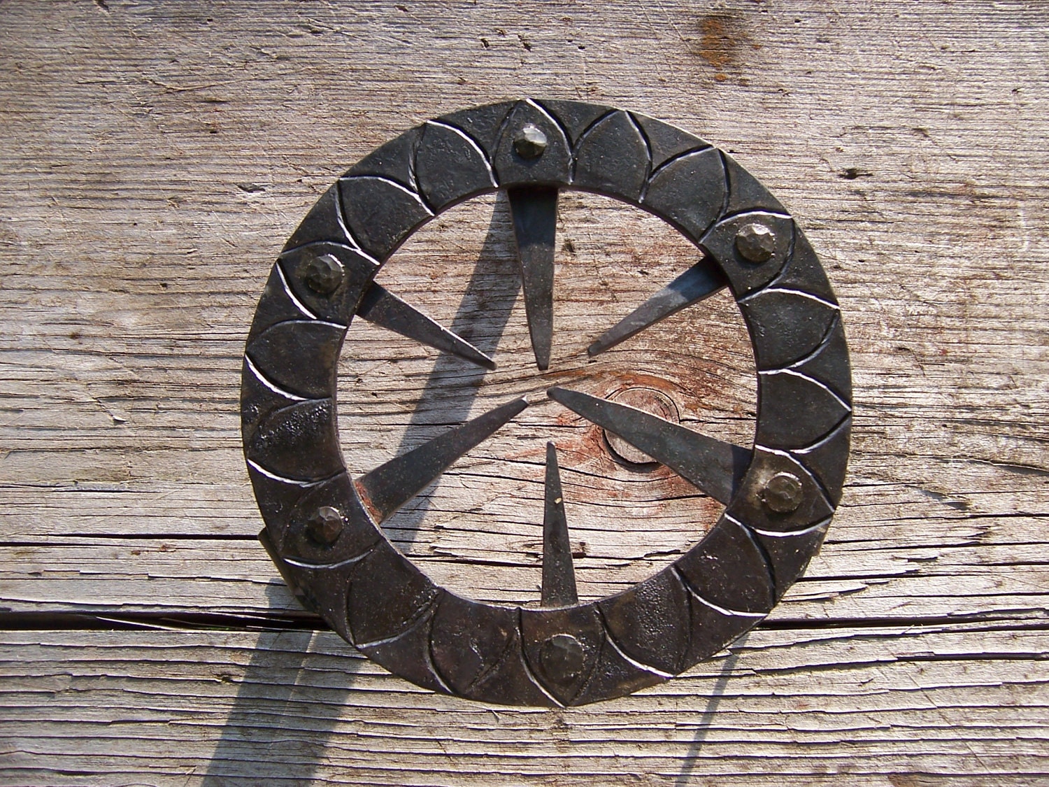Colonial Ironwork Trivet With Flower Chisel Decoration - Etsy