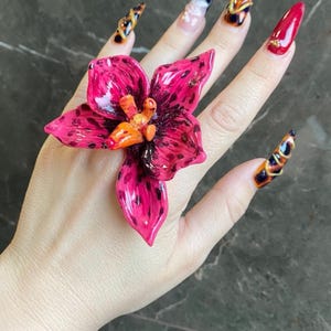 Handgemachte Orchidee Ring - Bold Floral Statement Ring, Benutzerdefinierte Farben erhältlich