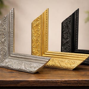 Utsmyckad barock fotoram guld/silver/svart vintagestil