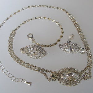 Vintage Bridal Holiday Demi LIND Parure Clear Rhinestone Silver Plated Necklace and Earrings