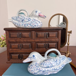 Vintage Hand Painted Chinese Duck Teapots Blue Pink Floral Ceramic Bird Tea Pot