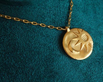 Sun and Moon Gold Medallion Necklace, Celestial Coin Necklace, Gold Sun and Moon Pendant, Lunar Jewelry, Cosmic Necklace, Astrology Necklace