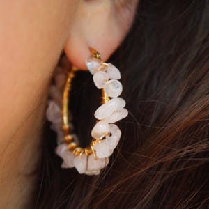 Rozenkwarts hoepeloorbellen | Handgemaakt verguld roestvrij staal, Love Charm-sieraden