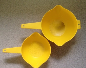 Vintage Tupperware Colanders / Strainers - Set of Two