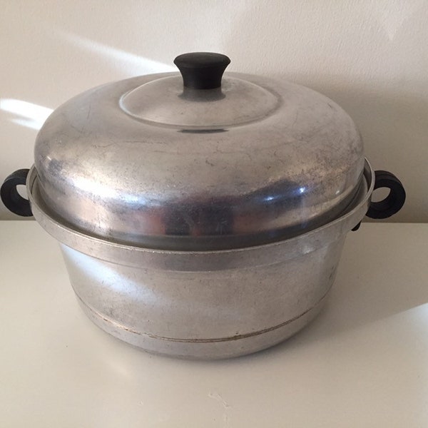 Vintage Aluminum Dutch Oven - Domed Roaster - Stock Pot with 2 Lids