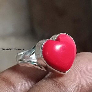 Red Coral Ring, Heart Stone Ring, Gemstone Ring, Natural Coral, Dainty Ring, Handmade Ring, 925 Silver Ring, Statement Ring, Coral Jewelry