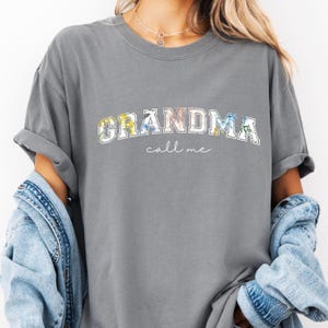 My Favorite People Call Me Grandma Shirt, Custom Grandma Tshirt, Personalized Grandma Shirt, Grandma Announcement, Gifts For Grandma Gift