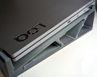 LIFTx– Ergonomic laptop riser for more comfort and style