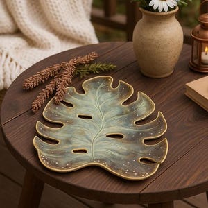 Wabi Sabi Decorative Plate – Handmade Ceramic Leaf Tray, Pottery Jewelry Dish, Boho Trinket Bowl, Key Tray, Rustic Candy Dish, Gift for Her