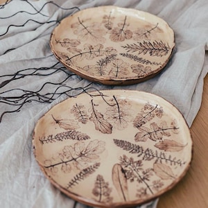 Ceramic Plates with Leaf Imprint – Rustic Dinnerware, Artisan Pottery Plate, Cottagecore Style, Handmade Boho Kitchen Decor and Gift Idea
