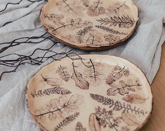 Ceramic Plates with Leaf Imprint – Rustic Dinnerware, Artisan Pottery Plate, Cottagecore Style, Handmade Boho Kitchen Decor and Gift Idea