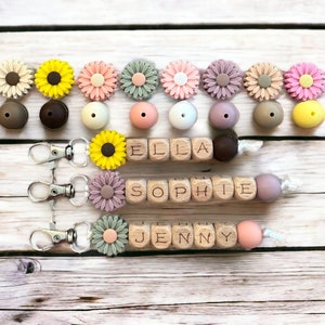 Bridesmaid Flower Name Keychain, Customizable Bachelorette Party Gifts, Flower Girl Proposal, Personalized Beaded Keychain, Inexpensive Gift image 1