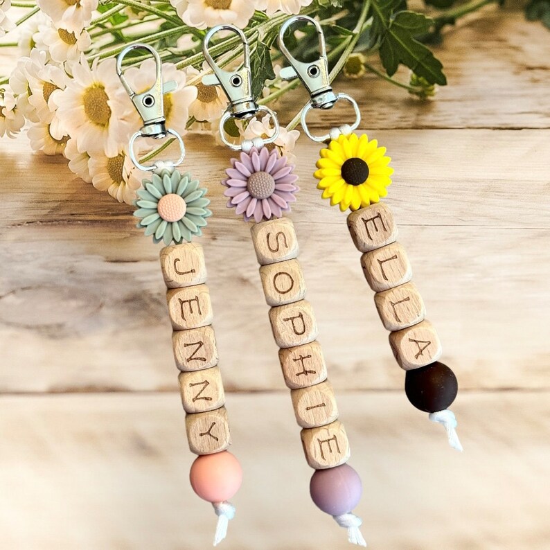 Bridesmaid Flower Name Keychain, Customizable Bachelorette Party Gifts, Flower Girl Proposal, Personalized Beaded Keychain, Inexpensive Gift image 7