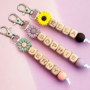 Bridesmaid Flower Name Keychain, Customizable Bachelorette Party Gifts, Flower Girl Proposal, Personalized Beaded Keychain, Inexpensive Gift image 9