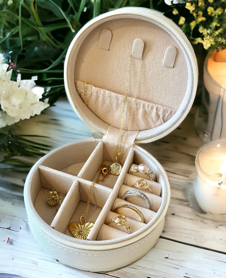 Personalized Jewelry Travel Case and Necklace Set, Bridesmaid Proposal Gift Set, Gold Monogramed Necklace, Bridal Party Thank you Gift image 3