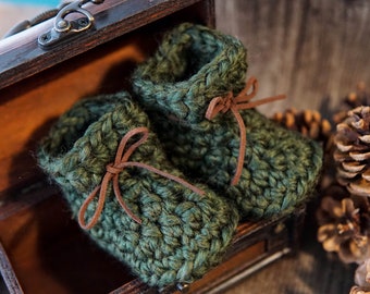 Cabin Boots - Crochet Chunky Booties - Classic Baby Booties
