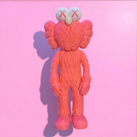 その他 kaws bff open edition vinyl figure pink Kaws BFF Figure - Open Edition - Pink – Rabbit Hole - UAE