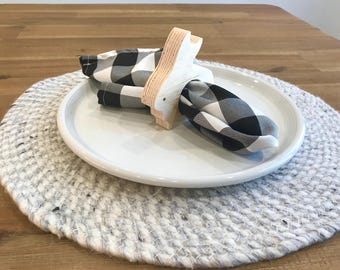 Easter Napkin Holder Set of Four, Bunny Napking Holders, Easter Decoration, Table Setting, Spring Decor
