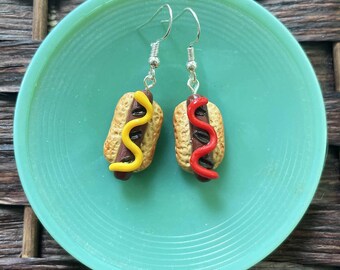 Hot dog polymer clay earrings / Handmade miniature food dangle design / Unique gift for baseball, BBQs, summer