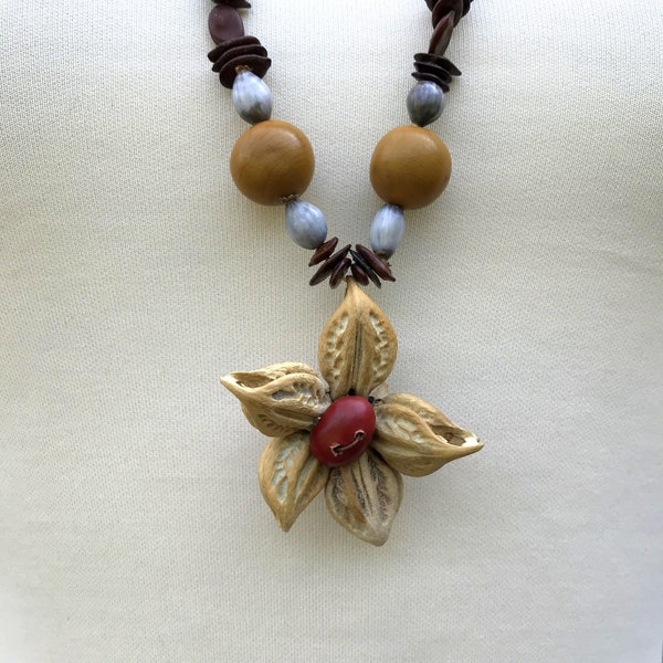Vintage Dried Seed Necklace Natural Seed Pod Bead Necklace Appleseed and Job's Tears Brown Grey Beige Bead Necklace Hippy Boho Bead Necklace