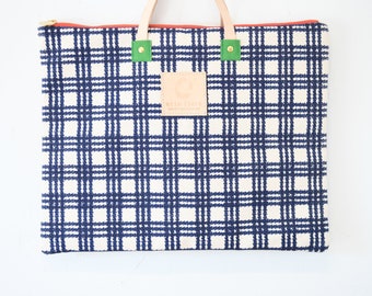 Plaid Folder Bag