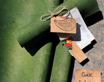 Lámina de cuero de corcho verde, tela de corcho coloreada, materiales Earth Friendly Craft, cuero vegetal, piel de corcho, cuero natural pintado a mano