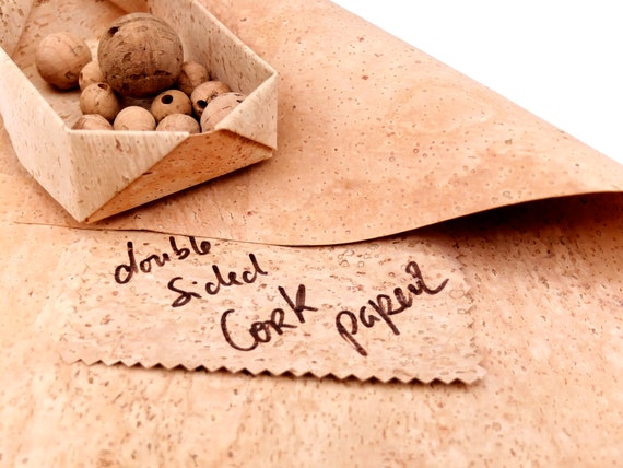Cork sheet for paper works, cork and Kraft paper, one sided & reversible bookbinding, scrapbooking, cartonnage, labels, tags 50x50cm, 20x20"