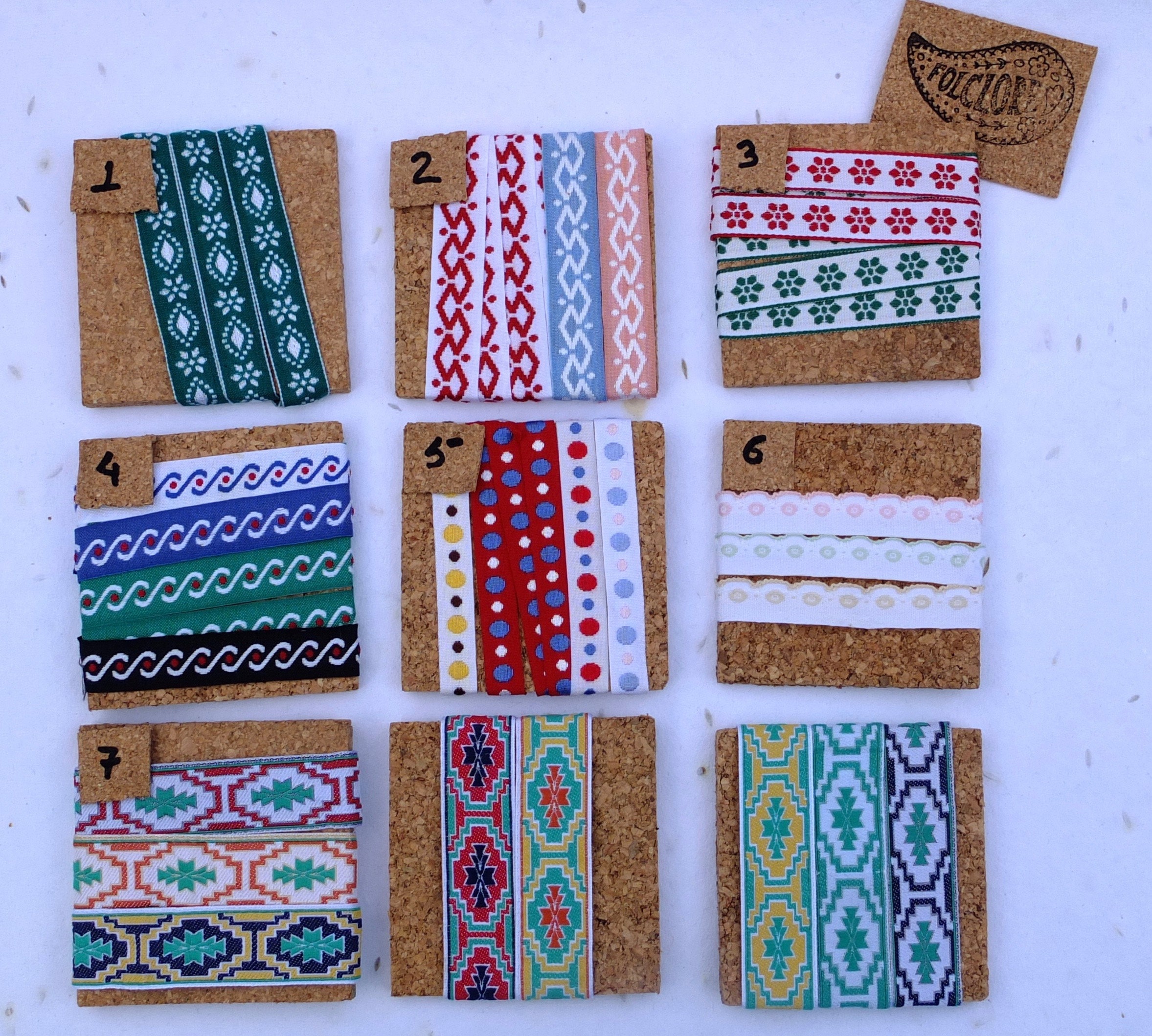 rubans vintage, bordure à motifs géométriques, bordure brodée vendue par mètre, couture de mercerie vintage, ruban jacquard au mètre