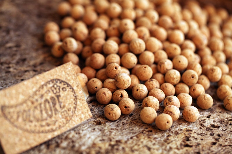 Natural round cork beads for sustainable & eco-friendly jewellery. 10mm small balls w/ different hole sizes. Portuguese cork for DIY crafs image 3