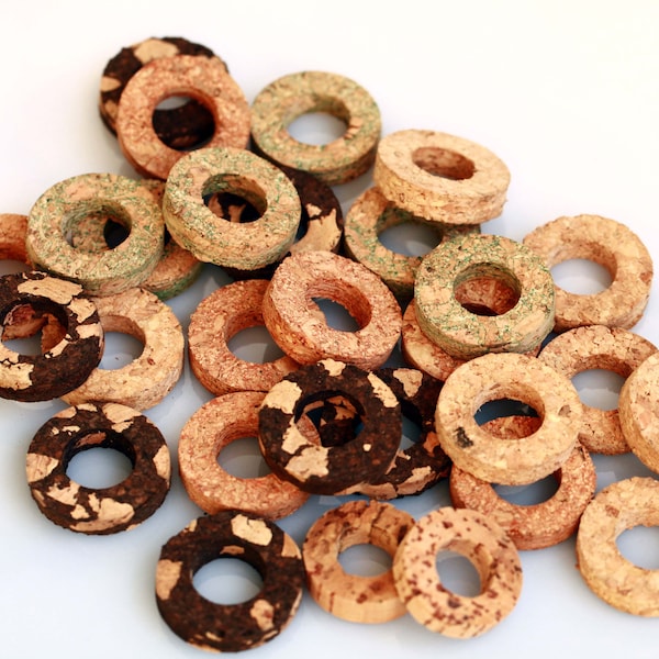 Cork rings, flat circle beads for jewelry & DIY crafts, natural / colored cork discs for necklaces, macrame, cork hoop pendants, 25 / 50 pcs