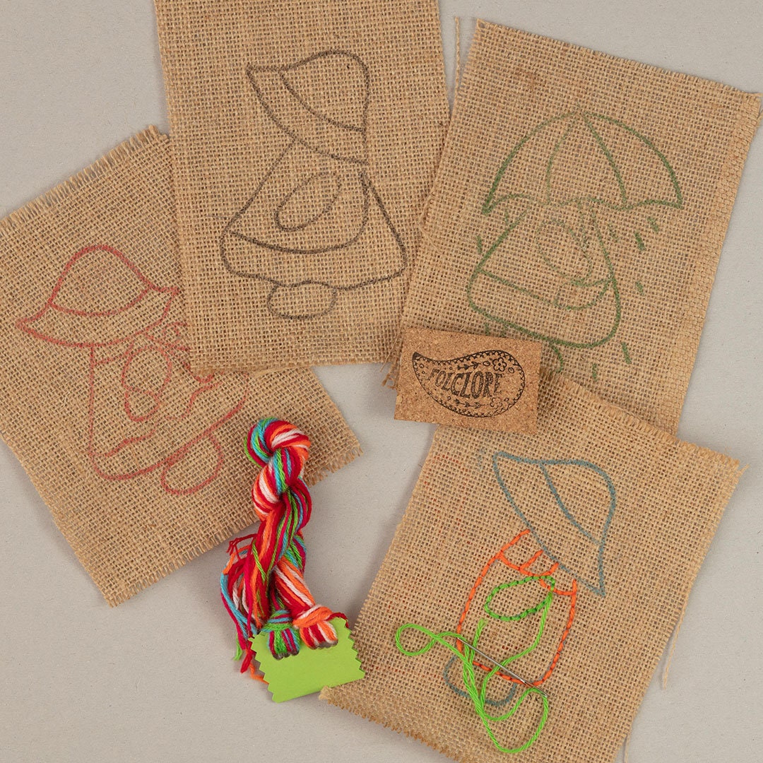 Kids Beginner Sewing Kit, Waldorf Montessori Sewing Kit, Hand Craft Needle  Sewing Kit for Kids, Kids Beginner Embroidery Kit 
