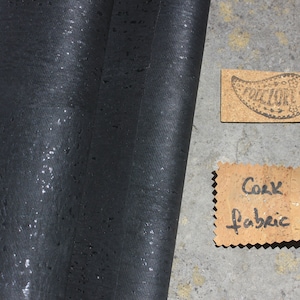 Korkstoff von rolle in schwarz. Tierfreie Lederalternative für Korkhandtaschen, Brieftaschen, Geldbörsen, Kissen, Peta-zugelassen mit Baumwollrücken