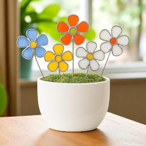 Stained Glass Flower Plant Stake – 2.56&quot; Handmade Garden Decoration, Colorful Potted Plant Gift, Sun Catcher Style